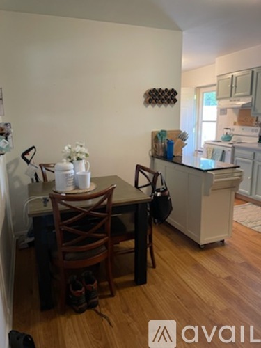 1106 S Adelaide St 2 Beds Single Family Home for Rent - Photo gallery 4