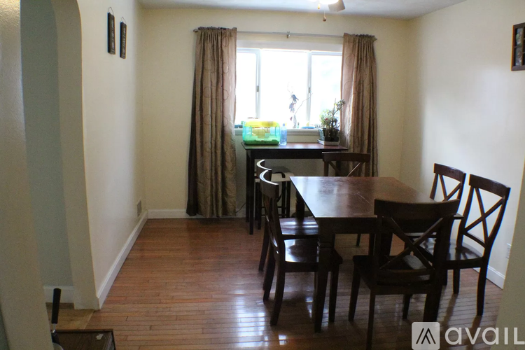 108 Cross Street 6 Beds Single Family Home for Rent - Photo gallery 3
