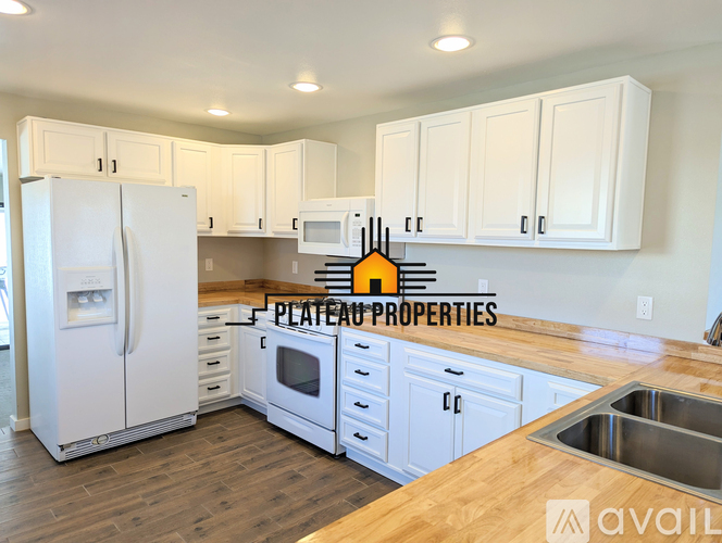 708 Mc Cormick School Rd 3 Beds Single Family Home for Rent - Photo gallery 4