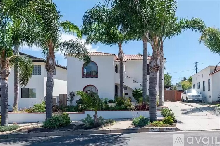 1333 W 14th St 2 Beds Single Family Home for Rent - Photo gallery 1