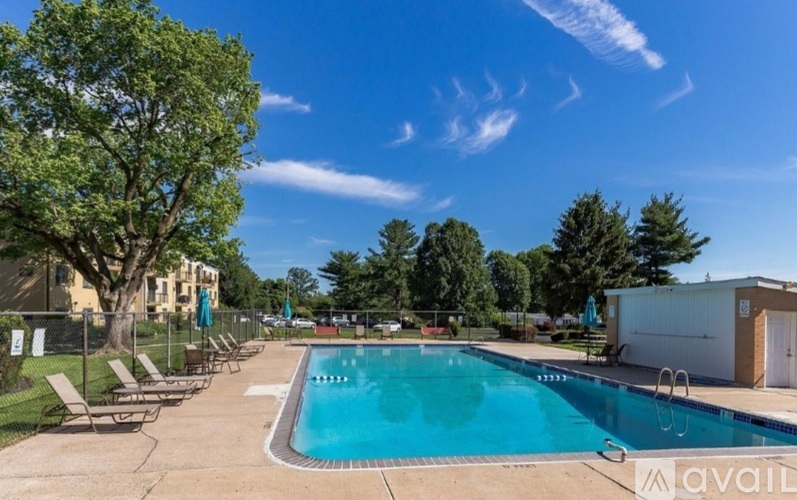 1575 West Street Rd. 1 Condo for Rent - Photo gallery 1