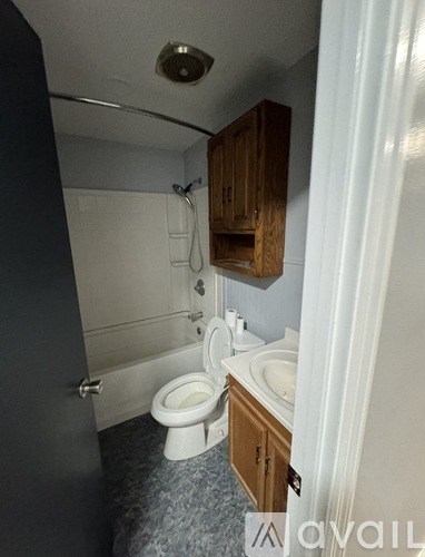 2001 S York Rd 2 Beds Single Family Home for Rent - Photo gallery 5
