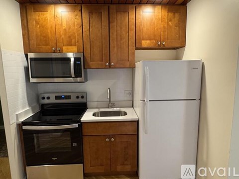 390 Riverway 1 Apartment for Rent
