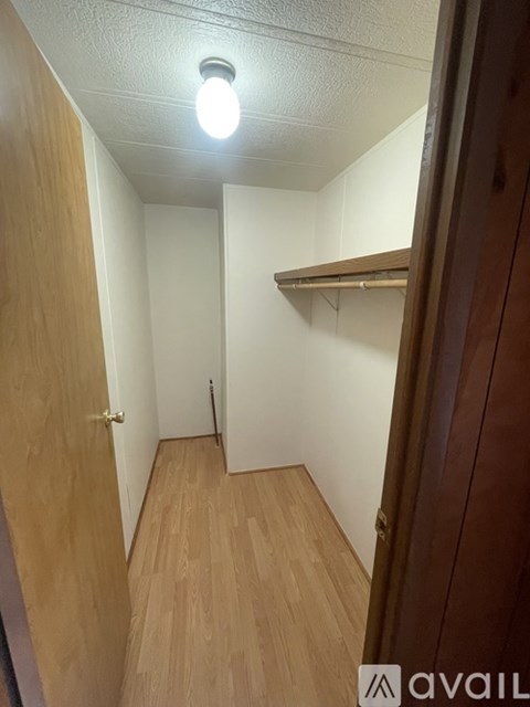 488 Mountain Shadows Road 2 Beds Apartment for Rent
