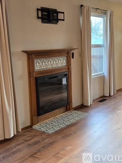 1140 Central Street Northeast 3 Beds Apartment for Rent