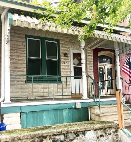 303 Chestnut St 3 Beds Single Family Home for Rent - Photo gallery 1