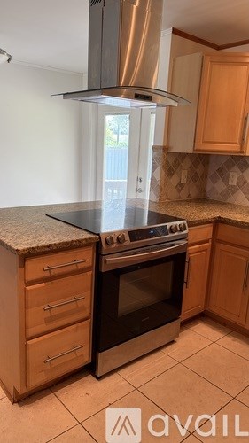 2505 13Th Avenue West 2 Beds Apartment for Rent