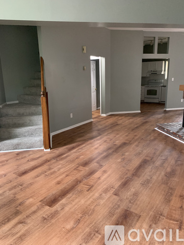 2747 Park Ave 2 Beds Single Family Home for Rent - Photo gallery 4