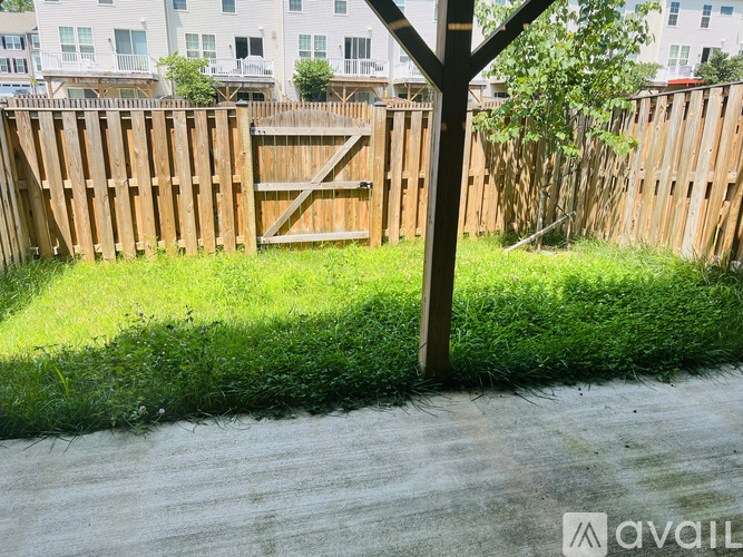 9194 Wyche Knoll Lane 3 Beds Townhouse for Rent - Photo gallery 5