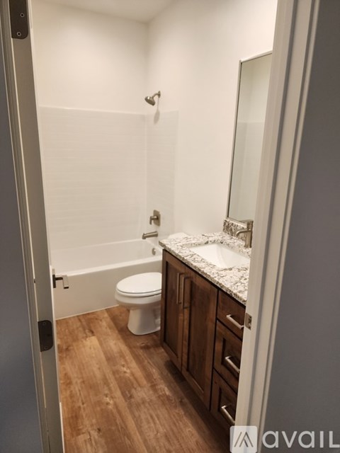 435 Stone Mountain Drive 3 Beds Apartment for Rent