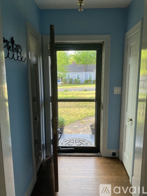 616 19Th Avenue South 2 Beds Apartment for Rent