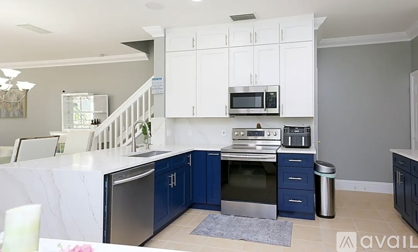 875 Hampton Cir 3 Beds Townhouse for Rent - Photo gallery 2