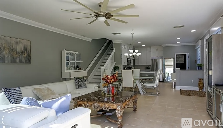 875 Hampton Cir 3 Beds Townhouse for Rent - Photo gallery 4
