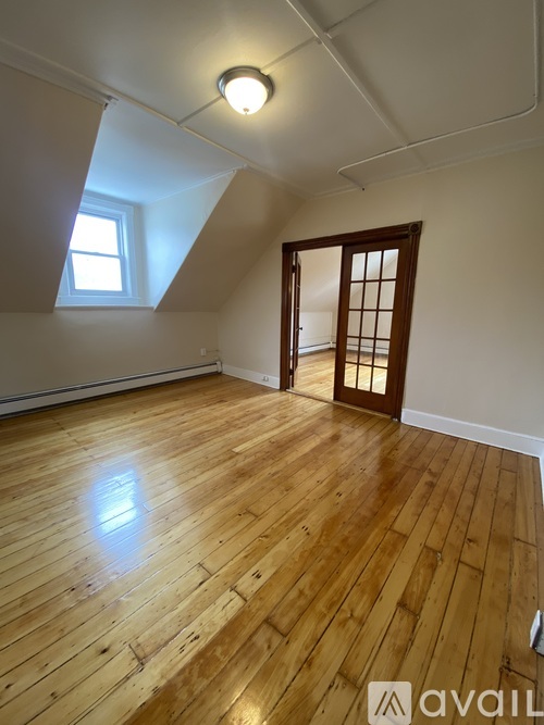 13 Magill Street #3 2 Beds Single Family Home for Rent - Photo gallery 3