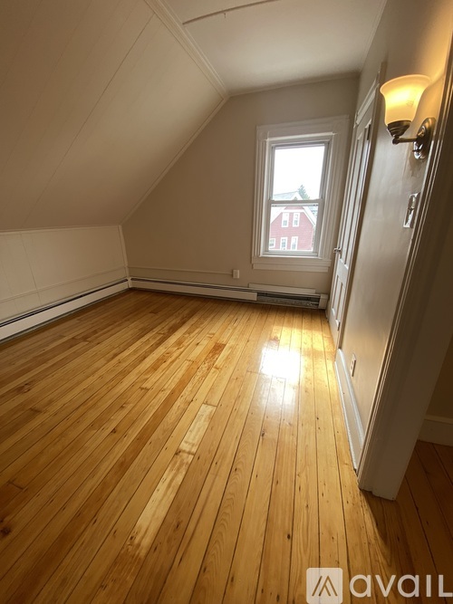 13 Magill Street #3 2 Beds Single Family Home for Rent - Photo gallery 5