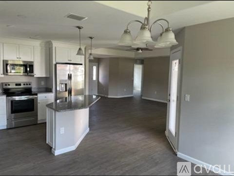 47 Felwood Ln 3 Beds Apartment for Rent