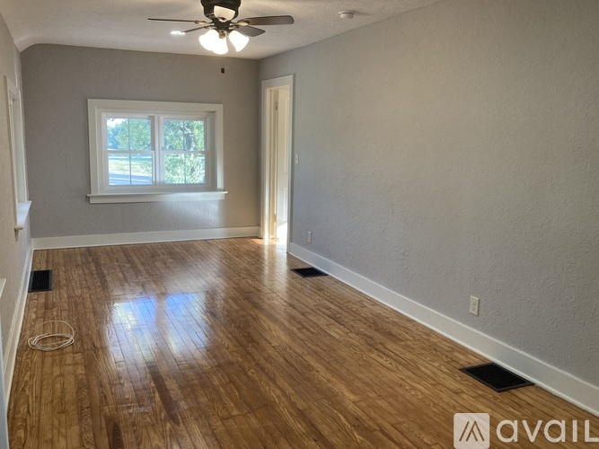 6042 Northwest Boulevard 2 Beds Apartment for Rent - Photo gallery 5