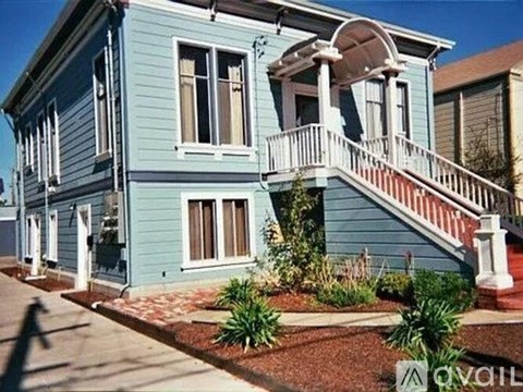 611 Santa Clara Avenue 1 Apartment for Rent