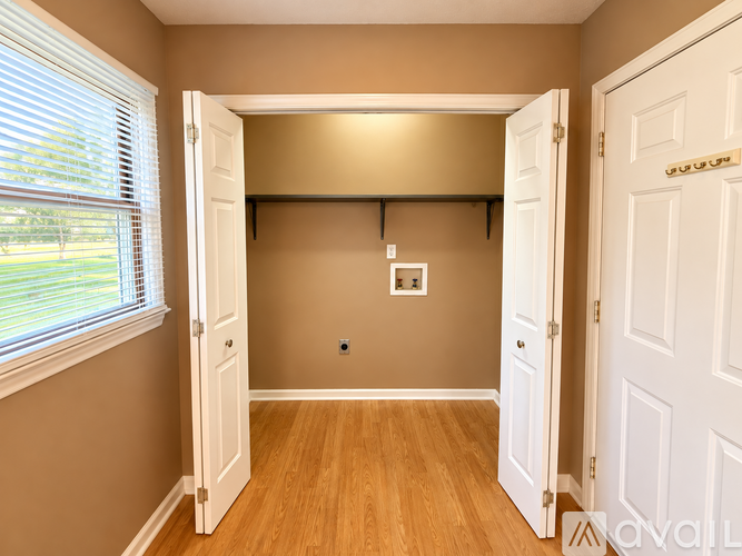 126 Salem Meadow Drive 3 Beds Single Family Home for Rent - Photo gallery 4