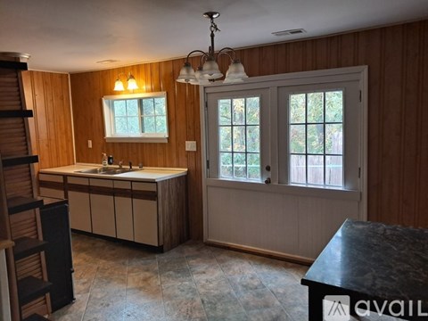 State Route F 3 Beds Apartment for Rent