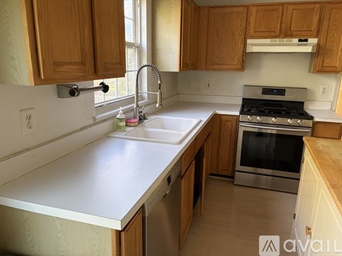 20536 Flattop Ct 3 Beds Apartment for Rent