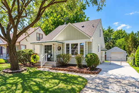 2650 Grindley Park Street 3 Beds Apartment for Rent