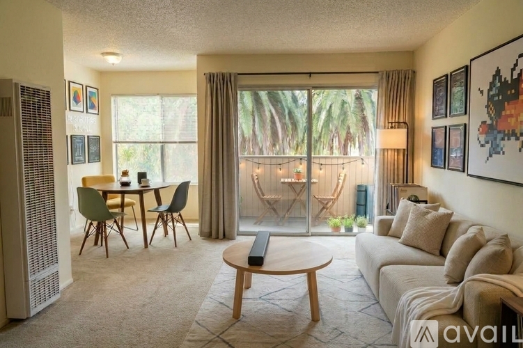 564 Oakland Avenue 1 Apartment for Rent - Photo gallery 1