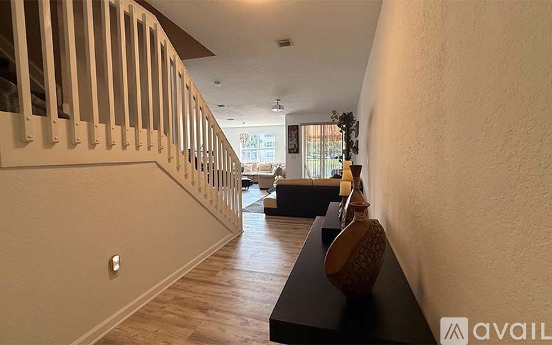 11510 NW 67th Terrace 4 Beds Single Family Home for Rent - Photo gallery 1