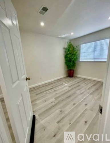 2828 Woodbridge Way 1 Single Family Home for Rent - Photo gallery 2