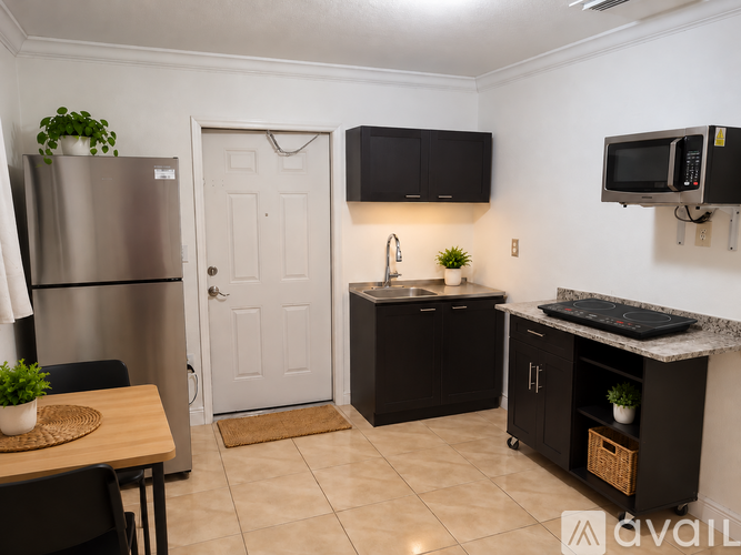 3611 Palm Ave 1 Apartment for Rent - Photo gallery 3