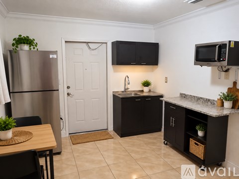 3611 Palm Ave 1 Apartment for Rent