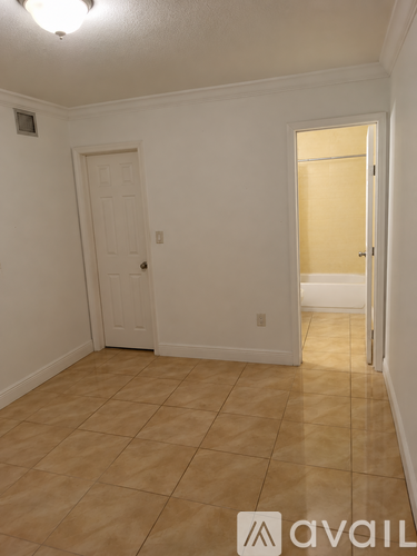 3611 Palm Ave 1 Apartment for Rent - Photo gallery 4