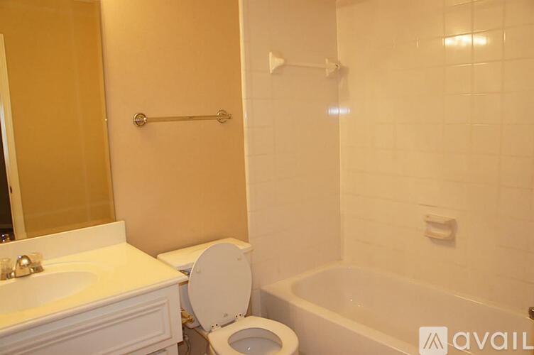 1908 Prospect St 3 Beds Townhouse for Rent - Photo gallery 4