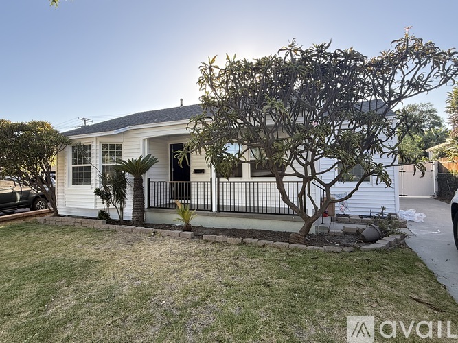 10049 Chadsey Drive 3 Beds Single Family Home for Rent - Photo gallery 1
