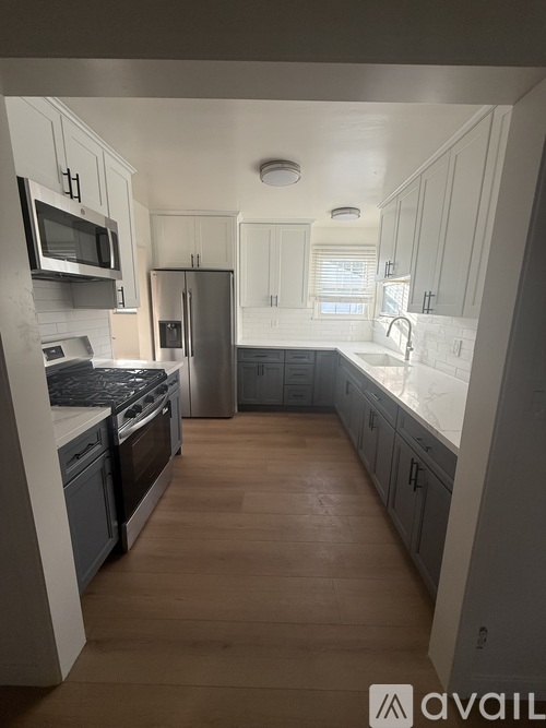 10049 Chadsey Drive 3 Beds Single Family Home for Rent - Photo gallery 3