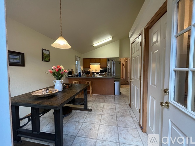 4749 Canyon Creek Boulevard 2 Beds Single Family Home for Rent - Photo gallery 4