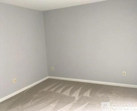 2 West Avenue 1 Apartment for Rent
