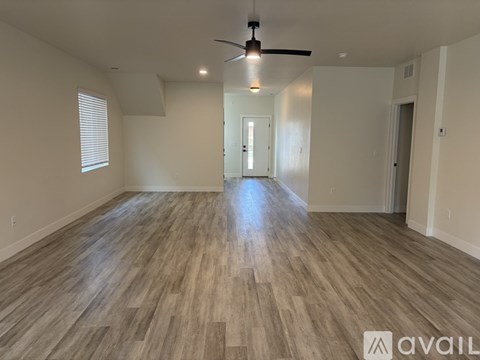 2461 B Ross Road 3 Beds Apartment for Rent