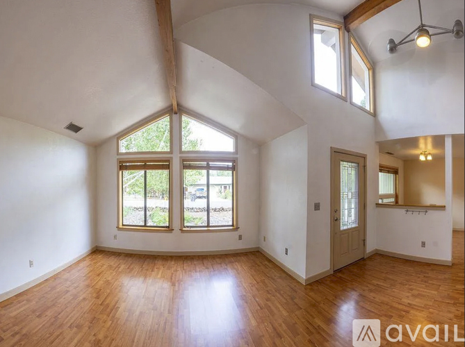2650 North Nelson Drive 3 Beds Single Family Home for Rent - Photo gallery 2
