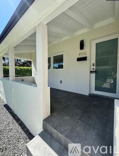4196 Washington Dr 3 Beds Single Family Home for Rent - Photo gallery 2