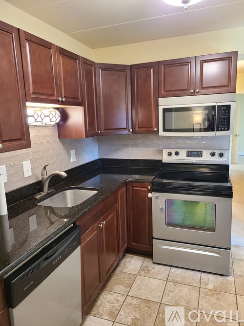 6250 Edsall Road 2 Beds Condo for Rent - Photo gallery 1