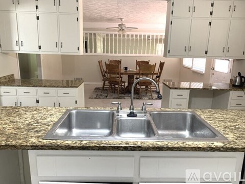 1615 Oklahoma Drive 7 Beds Apartment for Rent