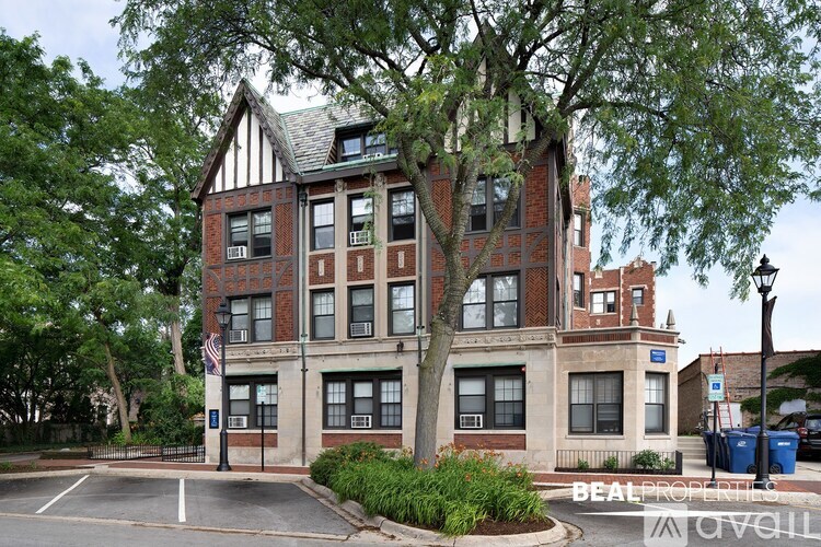 373 Hazel Ave Studio Condo for Rent - Photo gallery 3