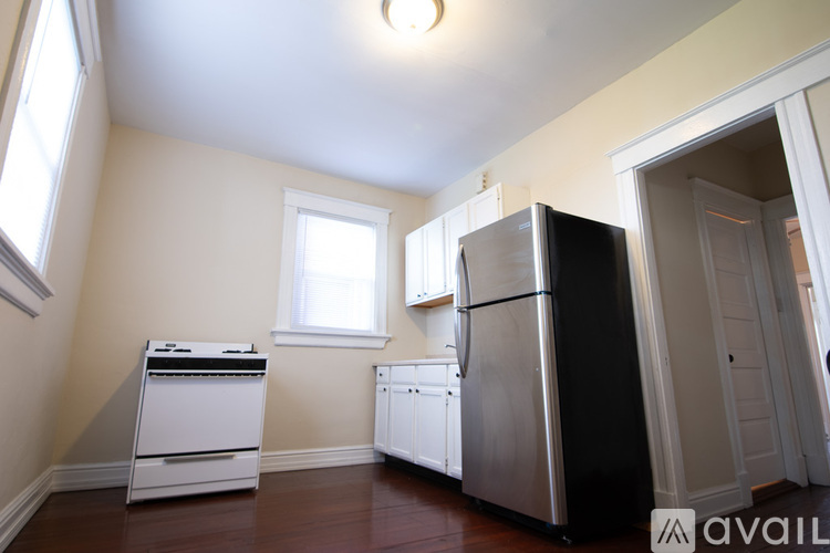 4027 Edwards Rd 1 Apartment for Rent - Photo gallery 4