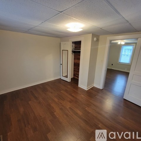 470 W 5Th St 2 Beds Apartment for Rent