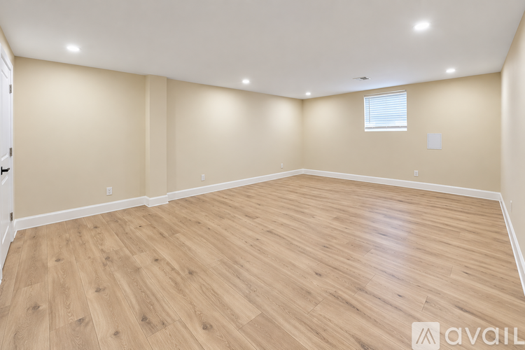 12069 Abby Road 1 Apartment for Rent - Photo gallery 3
