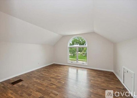 5436 Cumnor Road 4 Beds Apartment for Rent