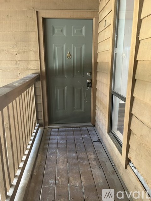 207 Weddell St 2 Beds Apartment for Rent