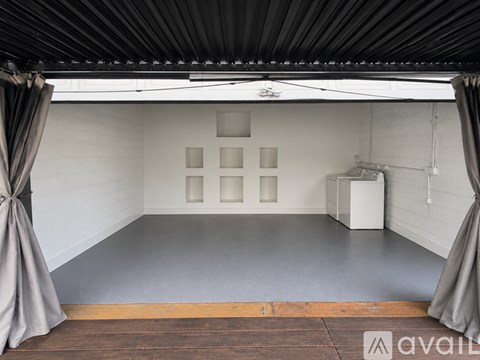 4730 Northeast 3Rd Avenue 2 Beds Apartment for Rent
