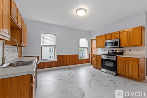 28 Central Square 3 Beds Apartment for Rent